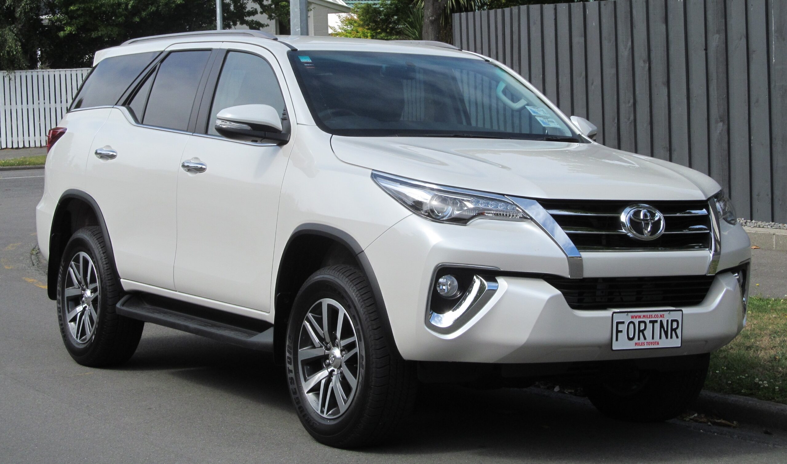 FORTUNER   CAR  PRICE  IN  PAKISTAN  2026