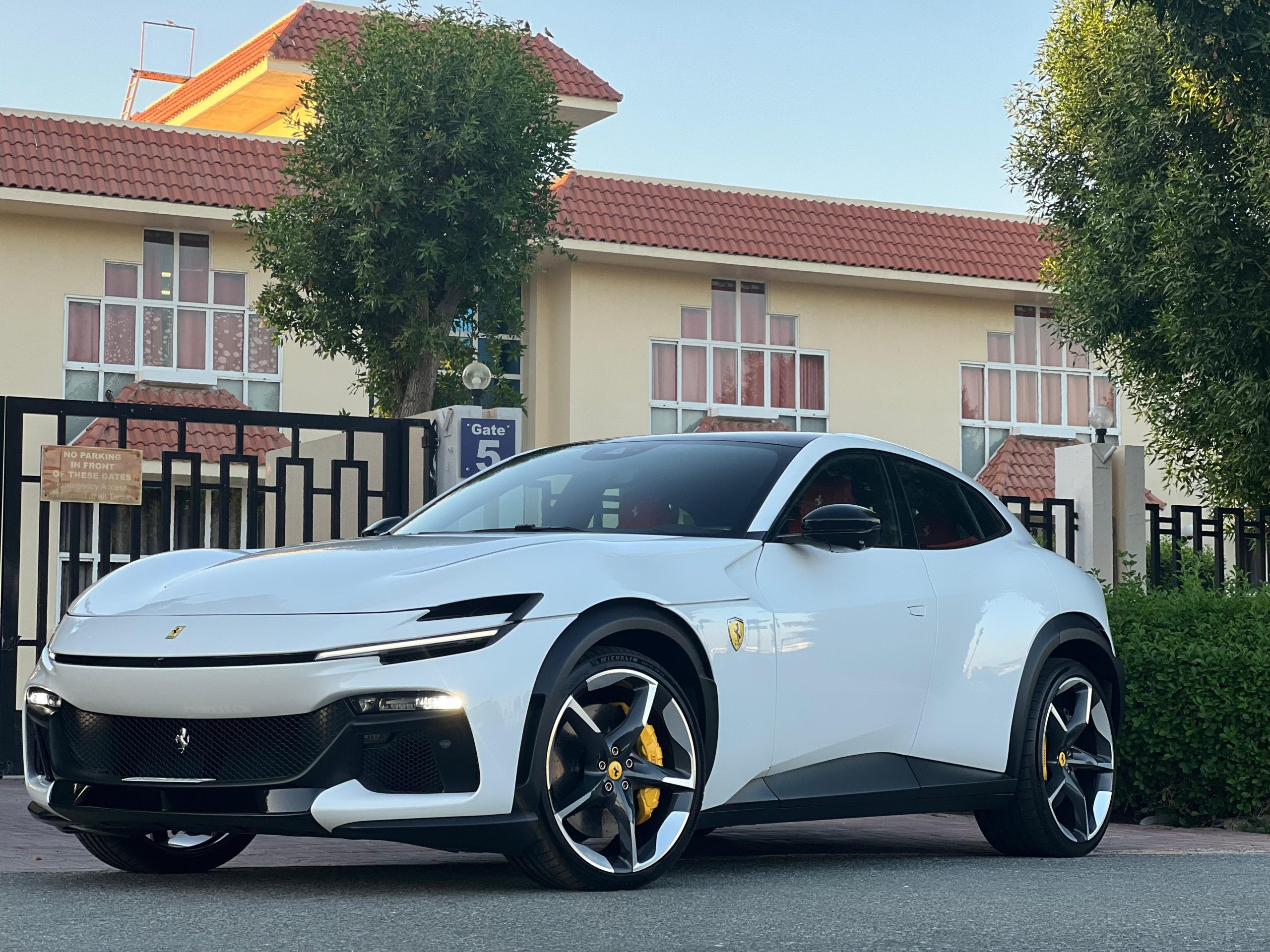 FERRARI  CAR  PRICE   IN  PAKISTAN  2026