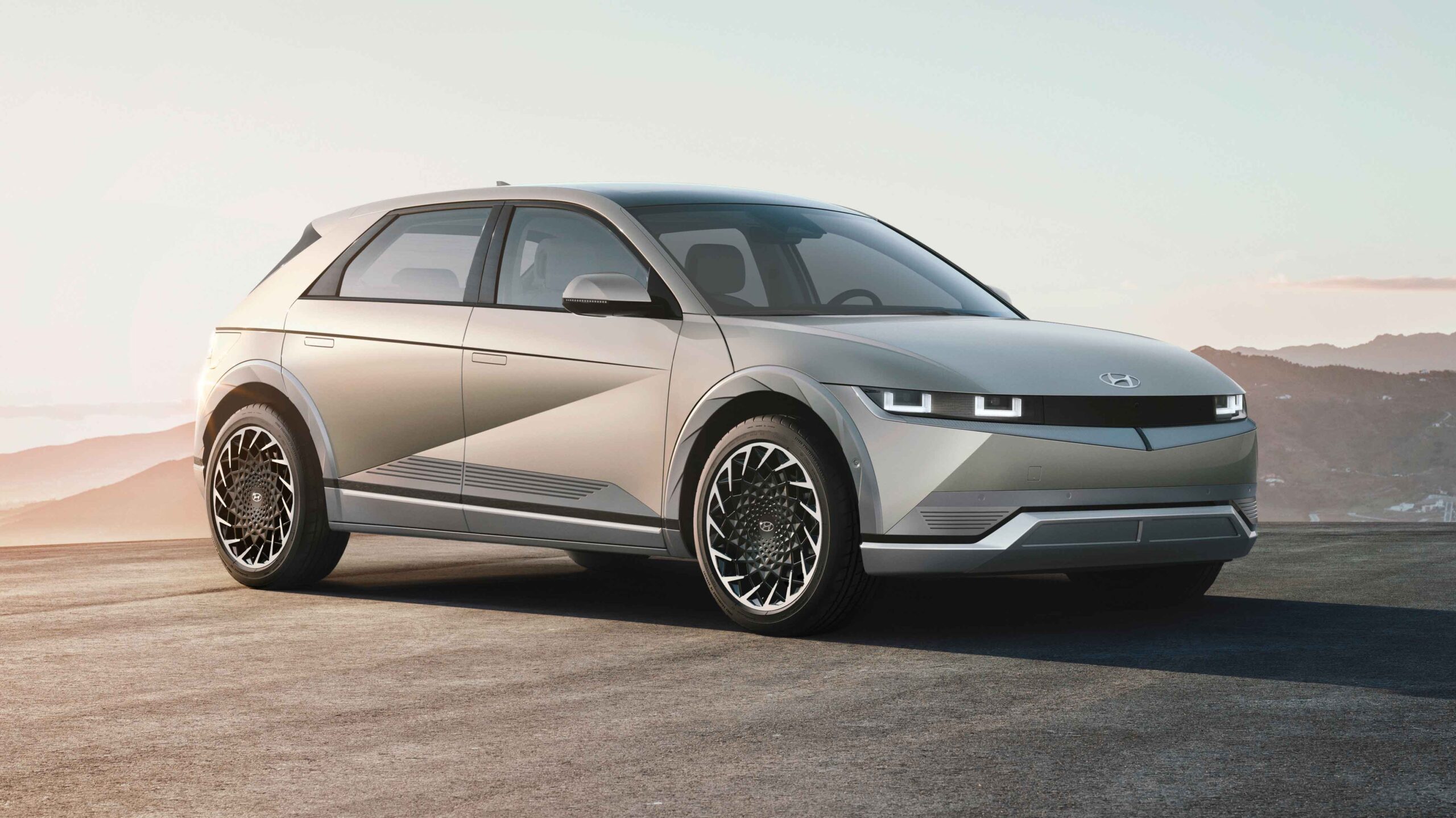 HYUNDAI  CAR  PRICE  IN  PAKISTAN  2026