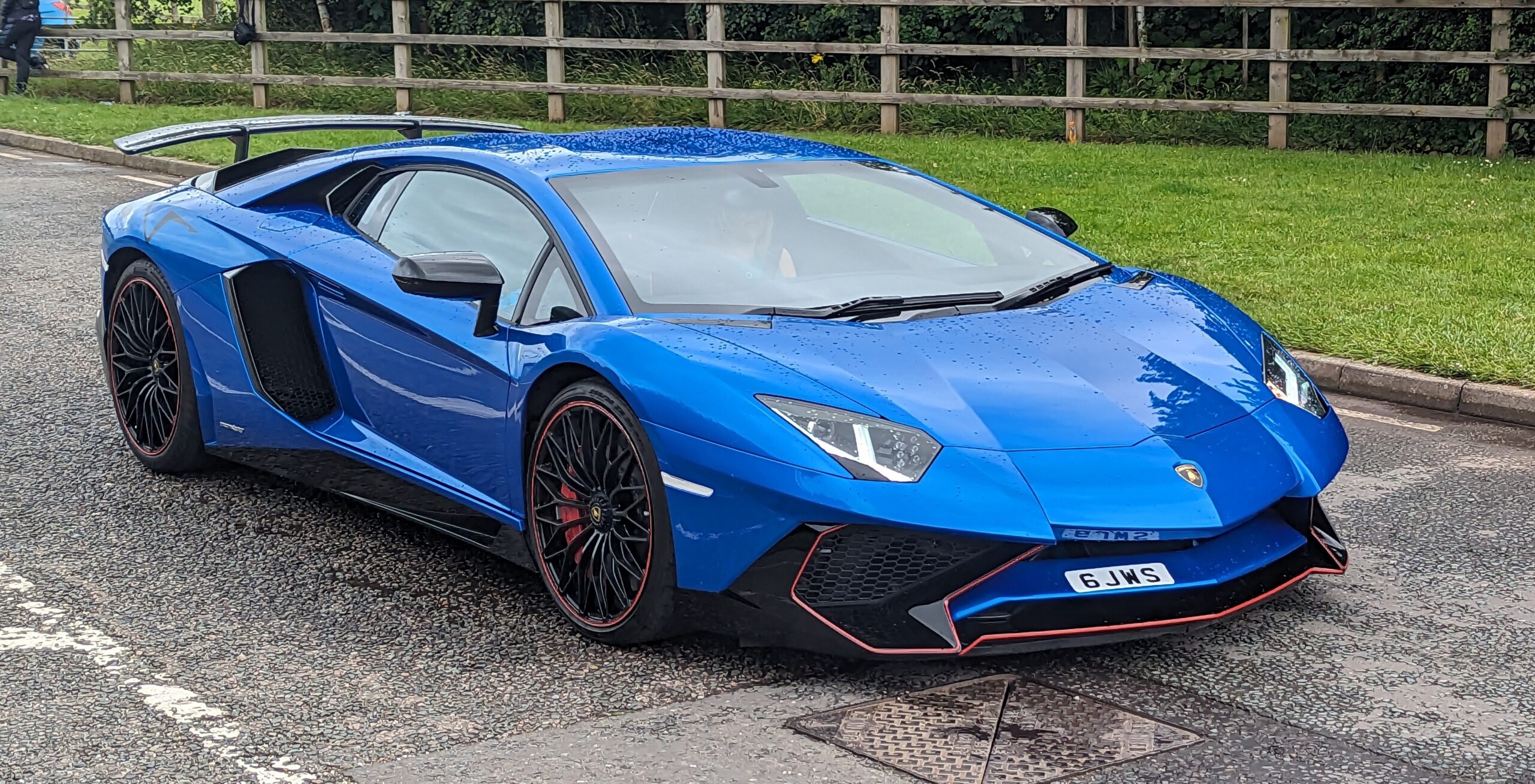 LAMBORGHINI  CAR PRICE IN PAKISTAN  2026